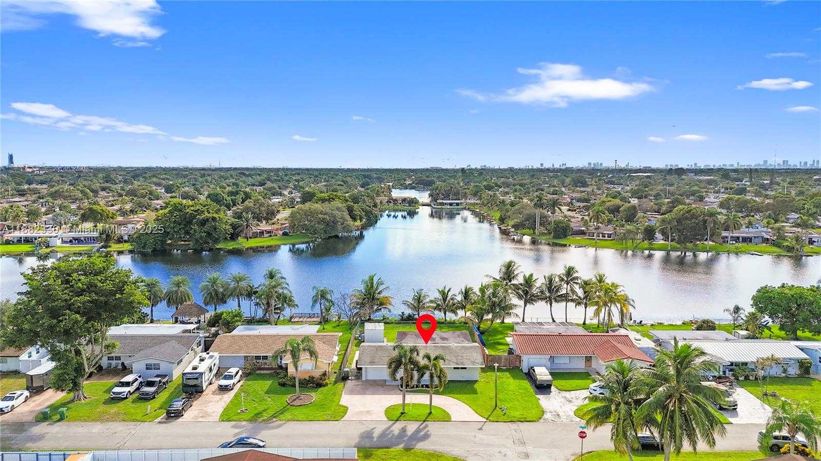 Small Image of 1301 NORTH WEST 87TH WAY, Pembroke Pines Number 32