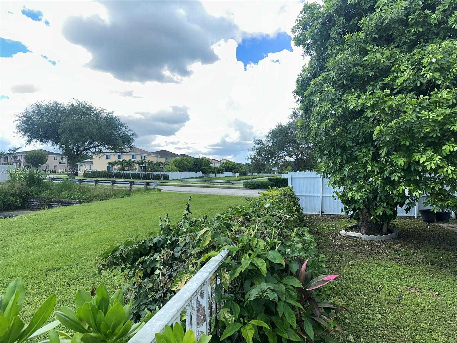 Small Image of 13986 SOUTH WEST 276TH WAY, Homestead Number 25