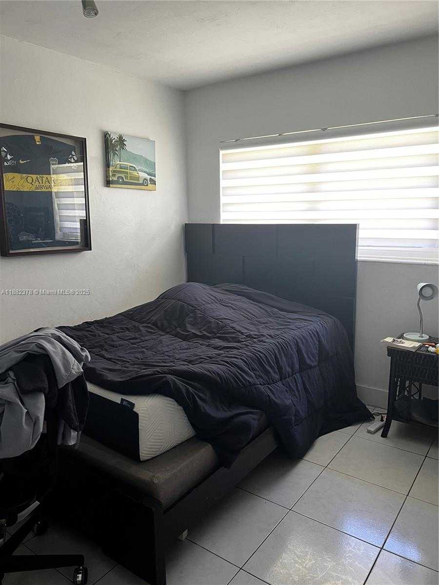 Small Image of 8435 SOUTH WEST 156TH ST, Palmetto Bay Number 8