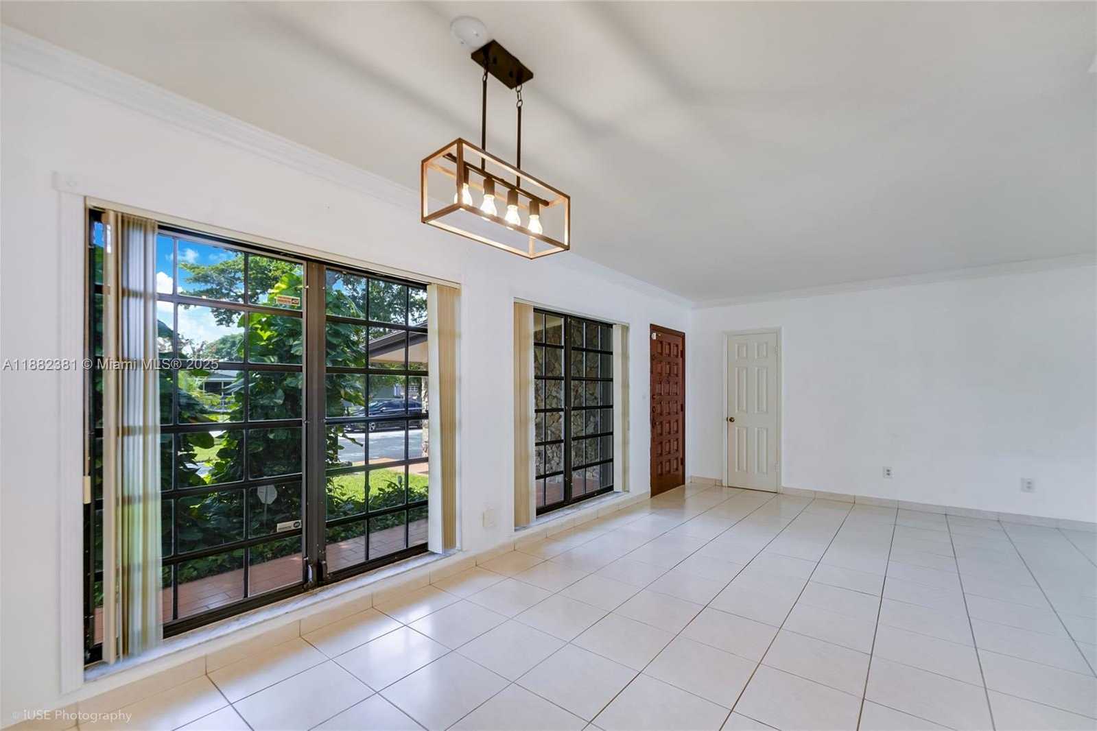 Small Image of 1015 WEST 64TH ST, Hialeah Number 6