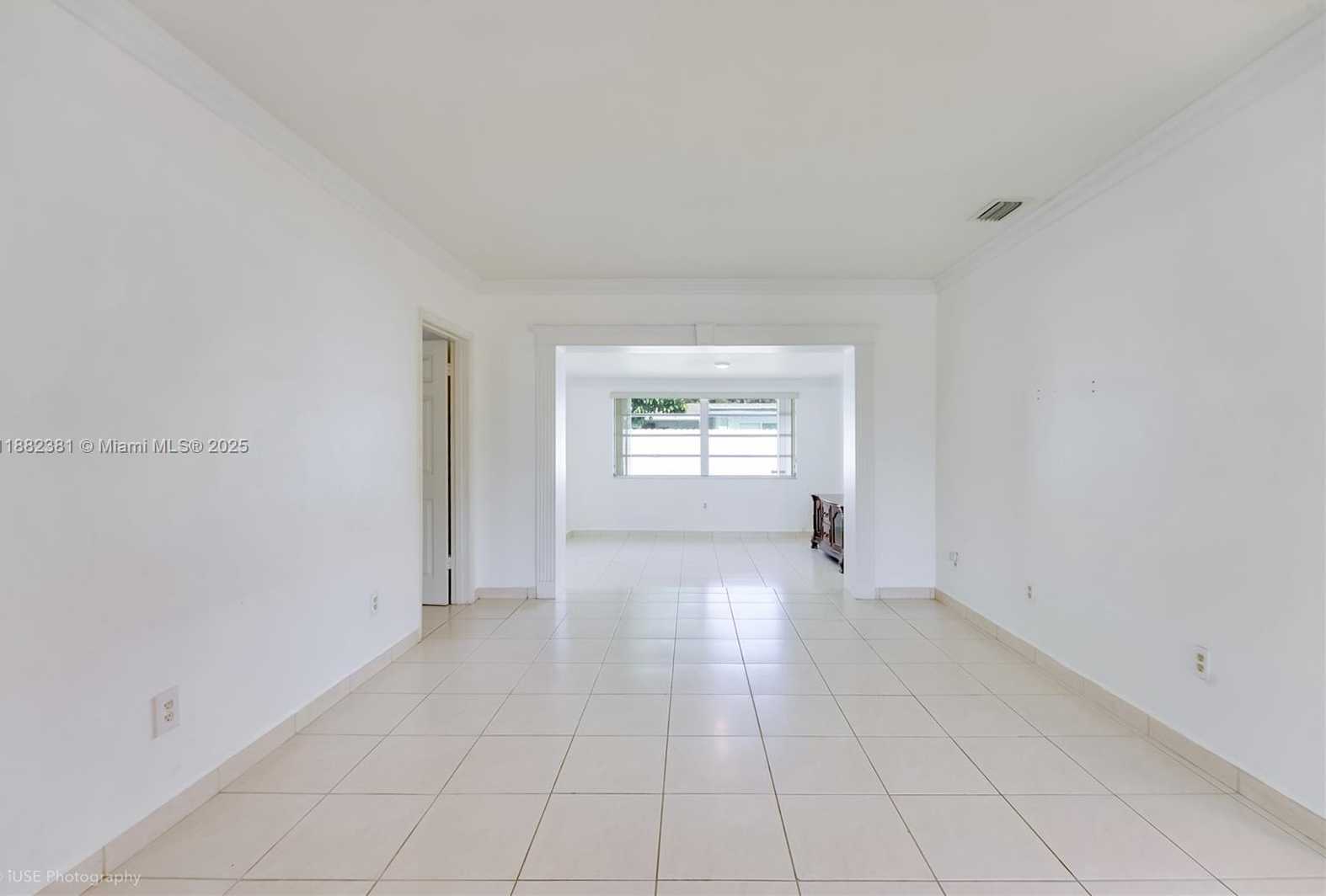 Small Image of 1015 WEST 64TH ST, Hialeah Number 8