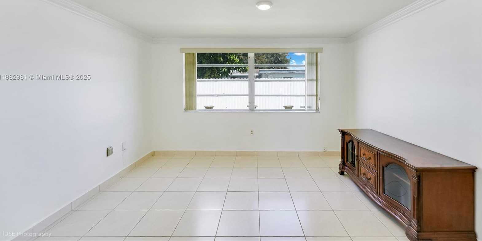 Small Image of 1015 WEST 64TH ST, Hialeah Number 9