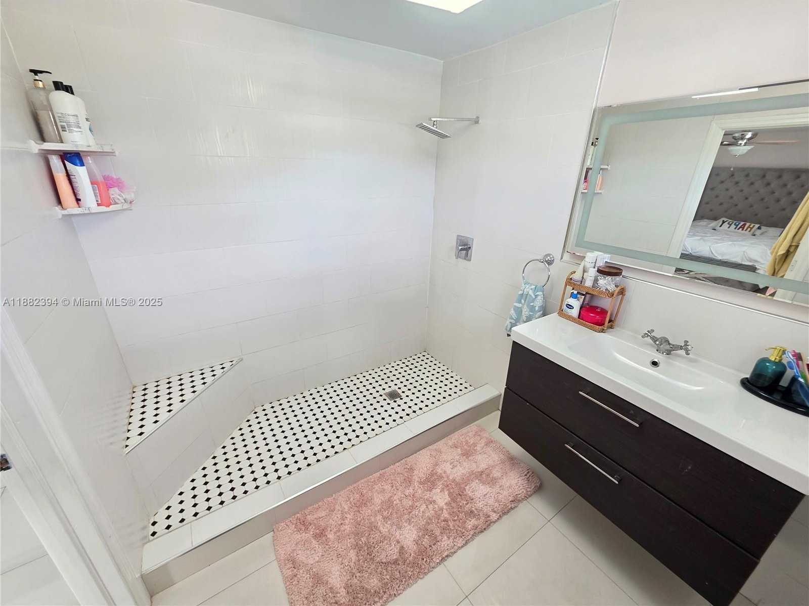 Small Image of 19631 NORTH WEST 45TH AVE, Miami Gardens Number 10