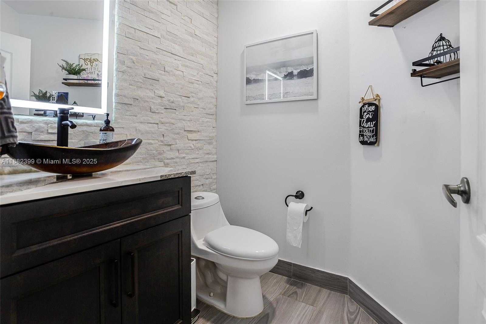 Small Image of 5911 SOUTH WEST 199TH AVE, Pembroke Pines Number 18