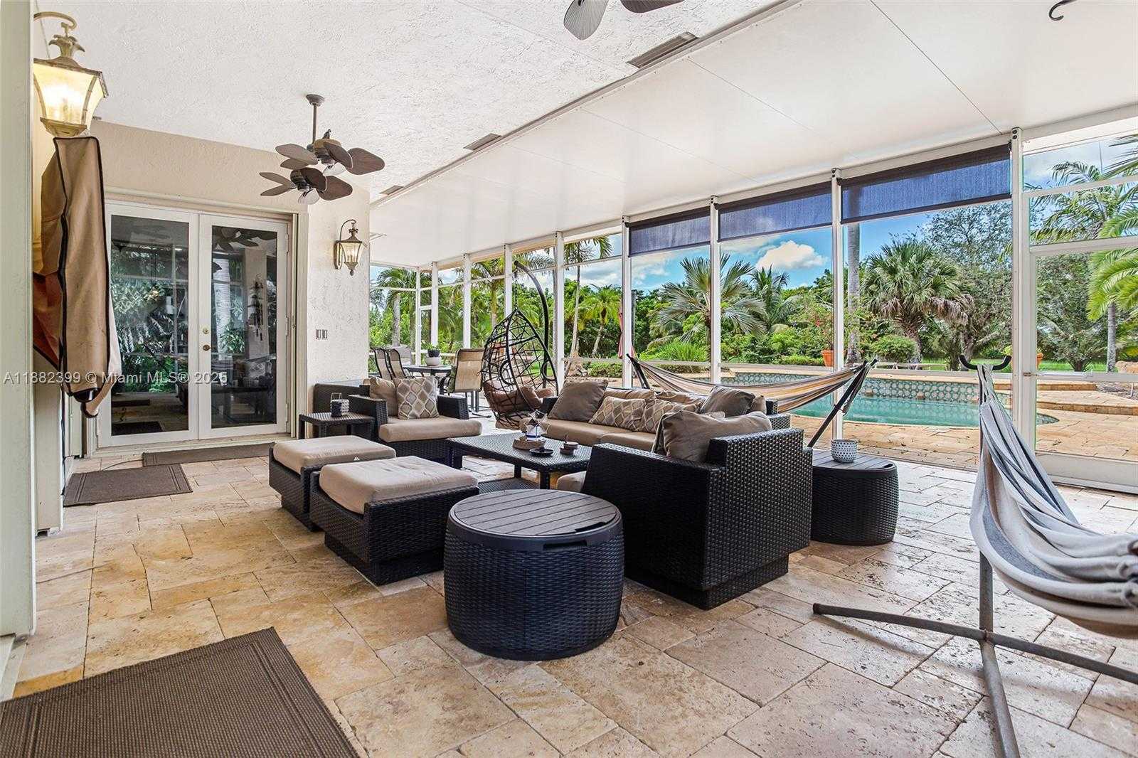 Small Image of 5911 SOUTH WEST 199TH AVE, Pembroke Pines Number 20