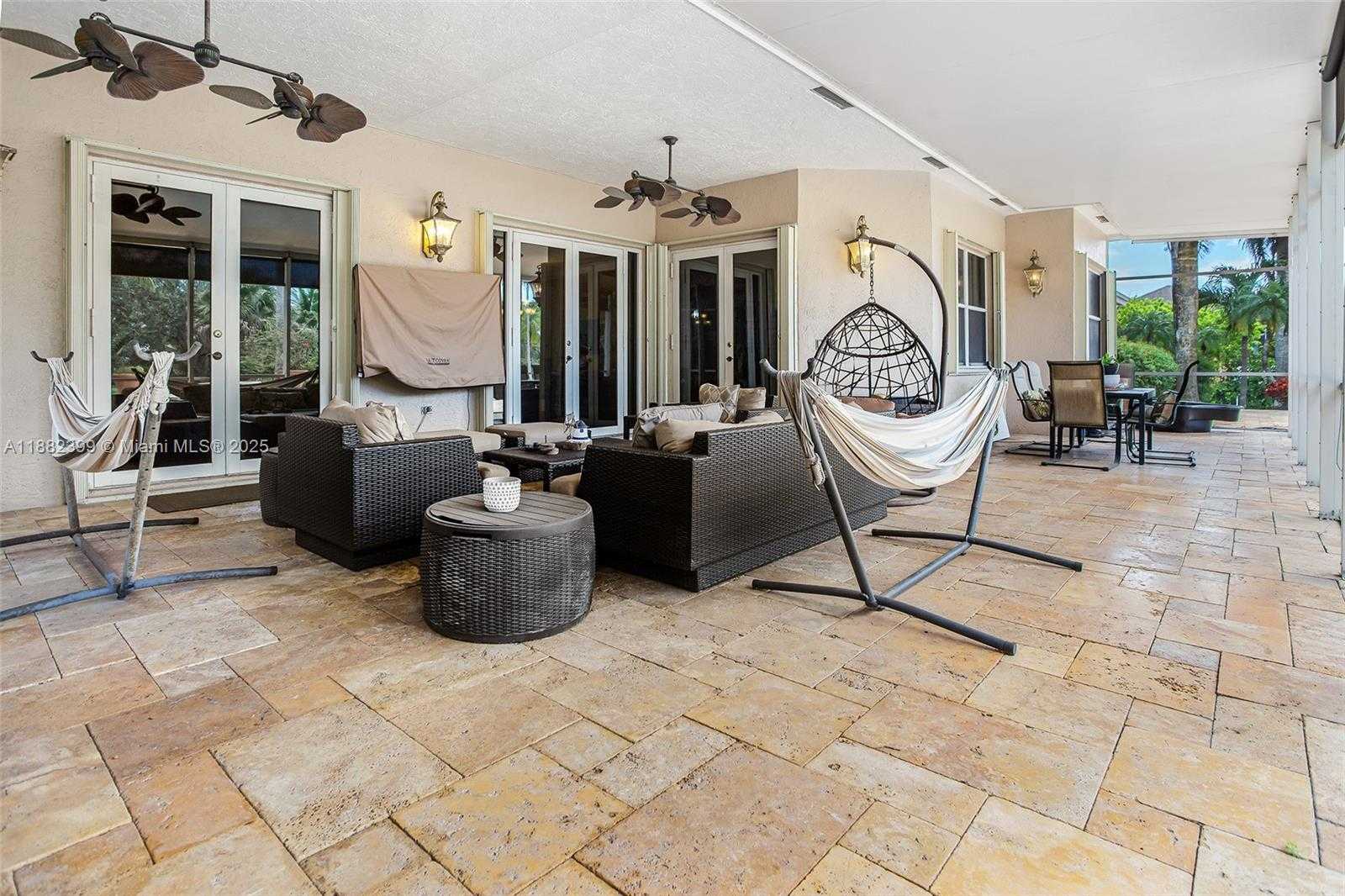 Small Image of 5911 SOUTH WEST 199TH AVE, Pembroke Pines Number 22