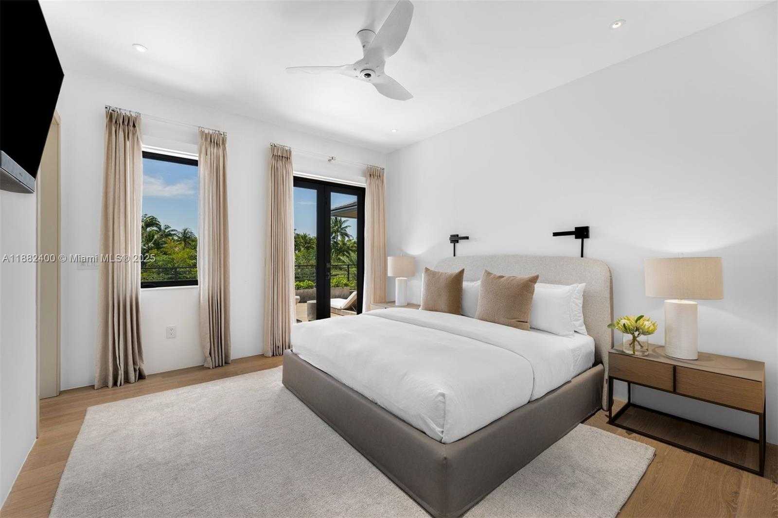 Small Image of 9360 BALADA ST, Coral Gables Number 21