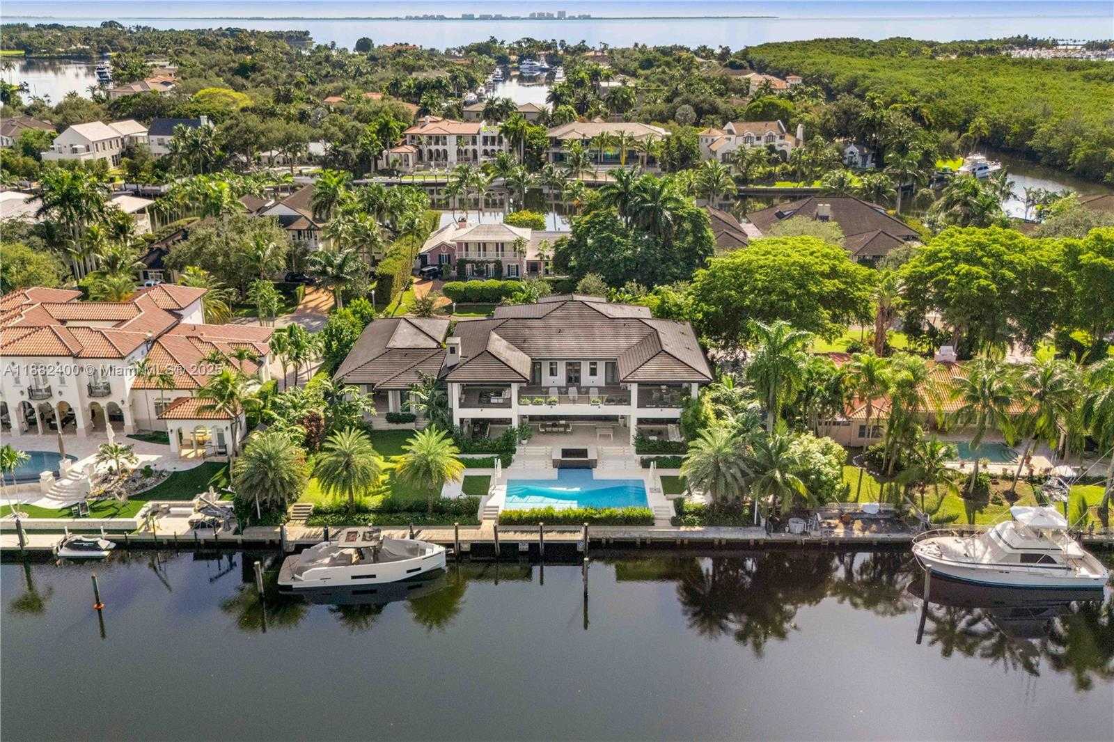 Small Image of 9360 BALADA ST, Coral Gables Number 35