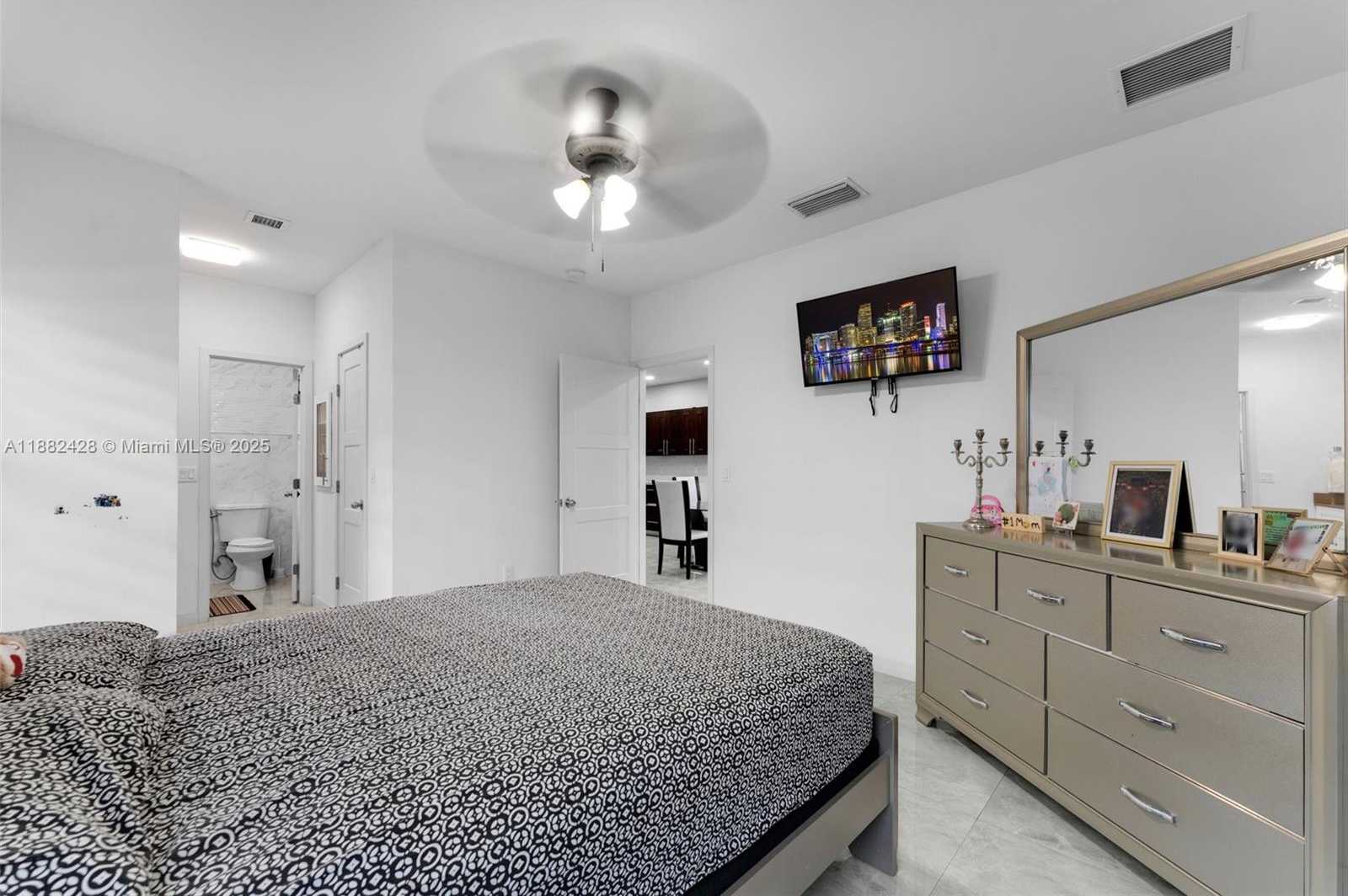 Small Image of 22801 SOUTH WEST 123RD AVE, Miami Number 20
