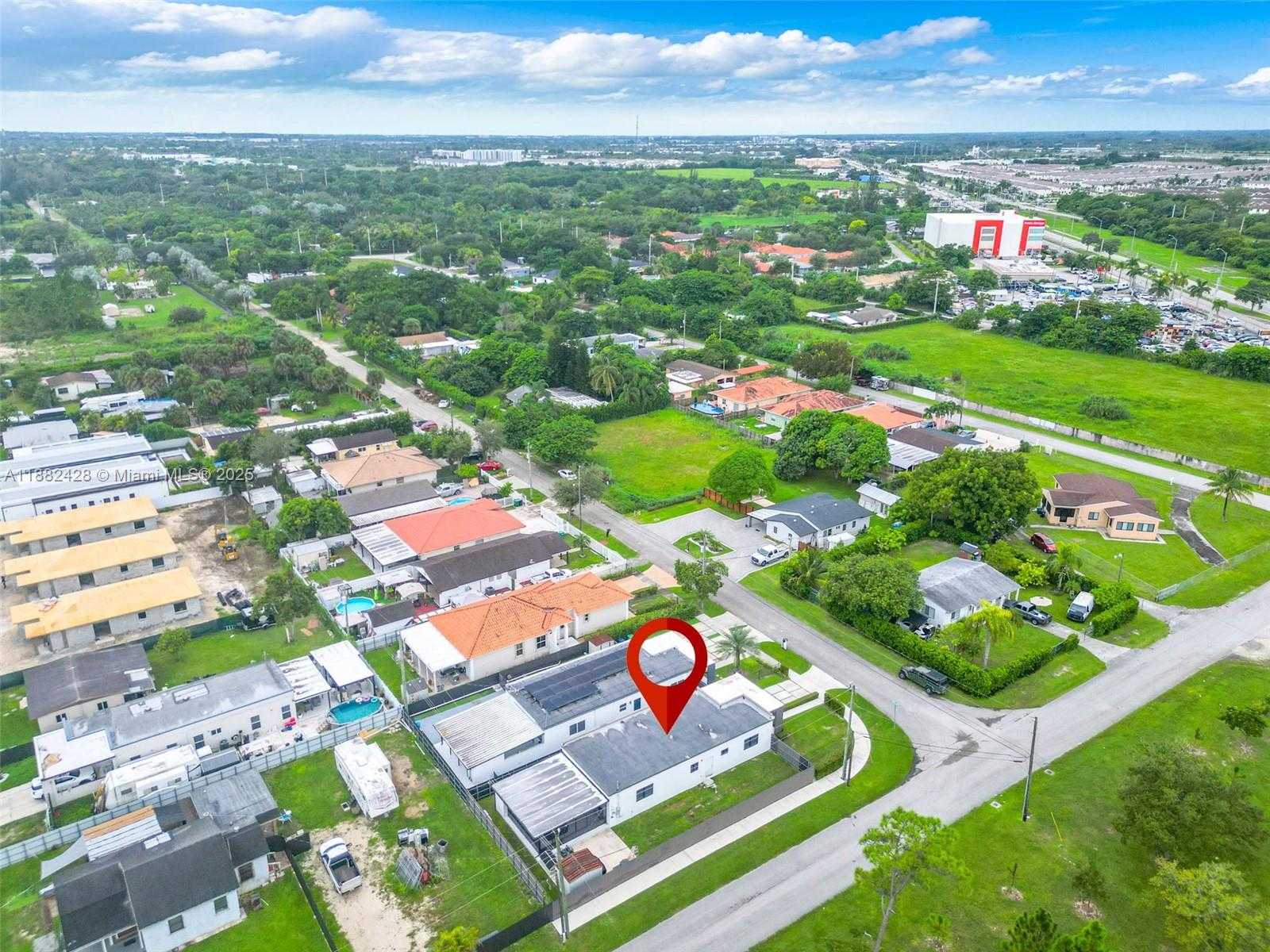 Small Image of 22801 SOUTH WEST 123RD AVE, Miami Number 35