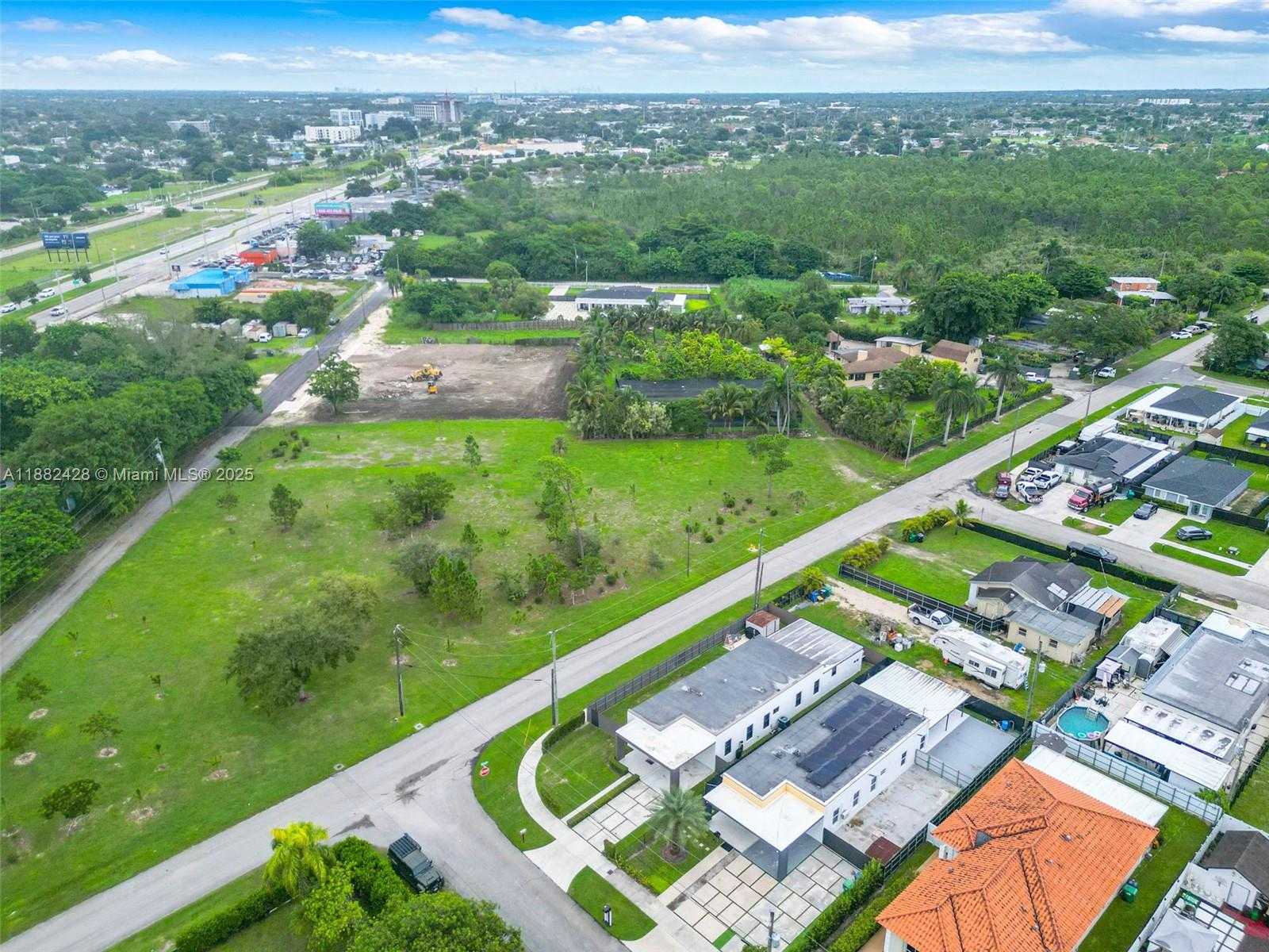 Small Image of 22801 SOUTH WEST 123RD AVE, Miami Number 42