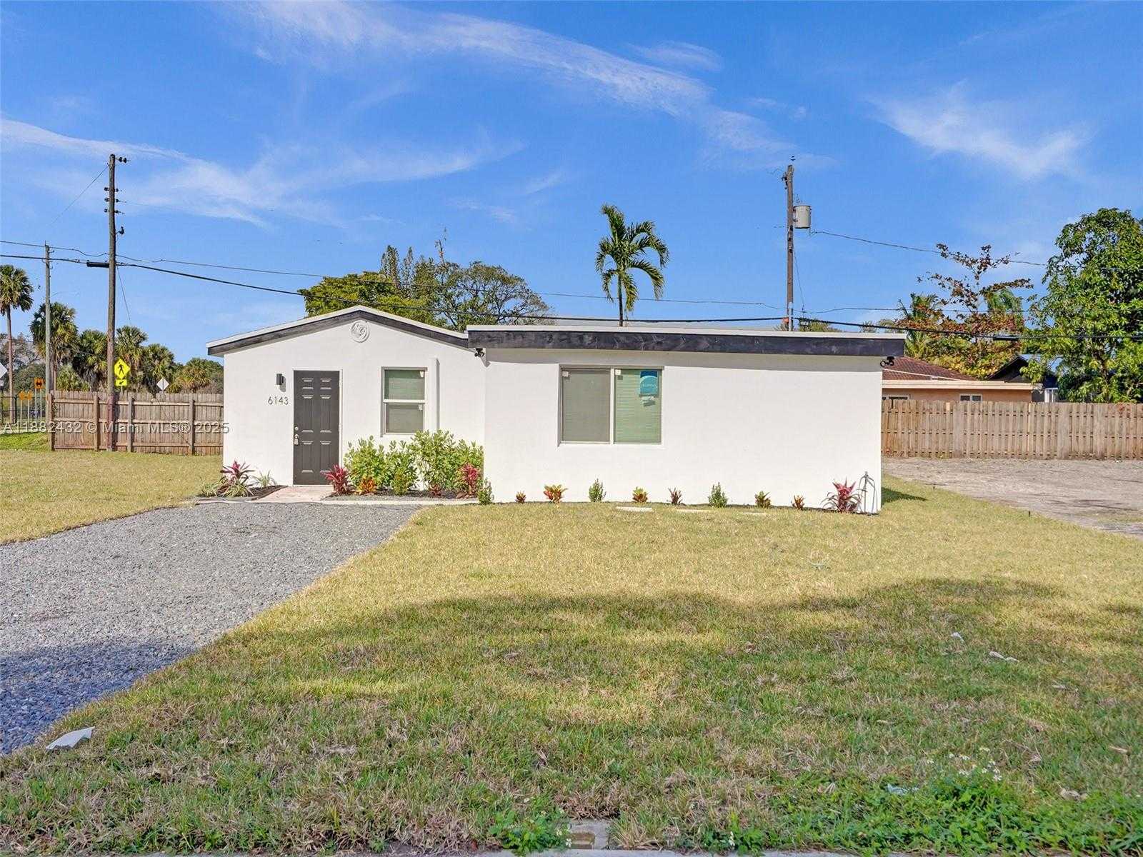Small Image of 6143 SOUTH WEST 40TH ST, Miramar Number 2