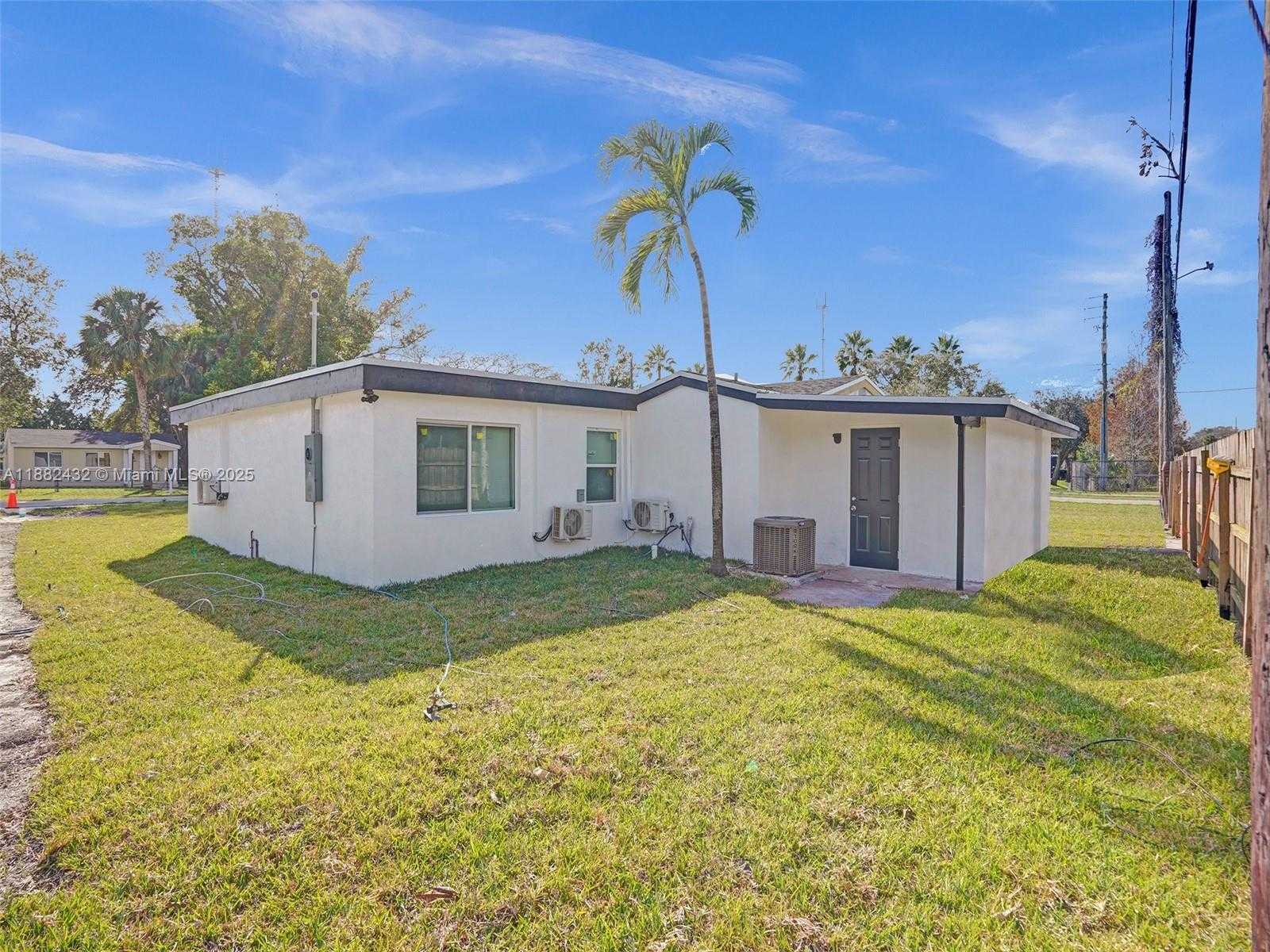 Small Image of 6143 SOUTH WEST 40TH ST, Miramar Number 24