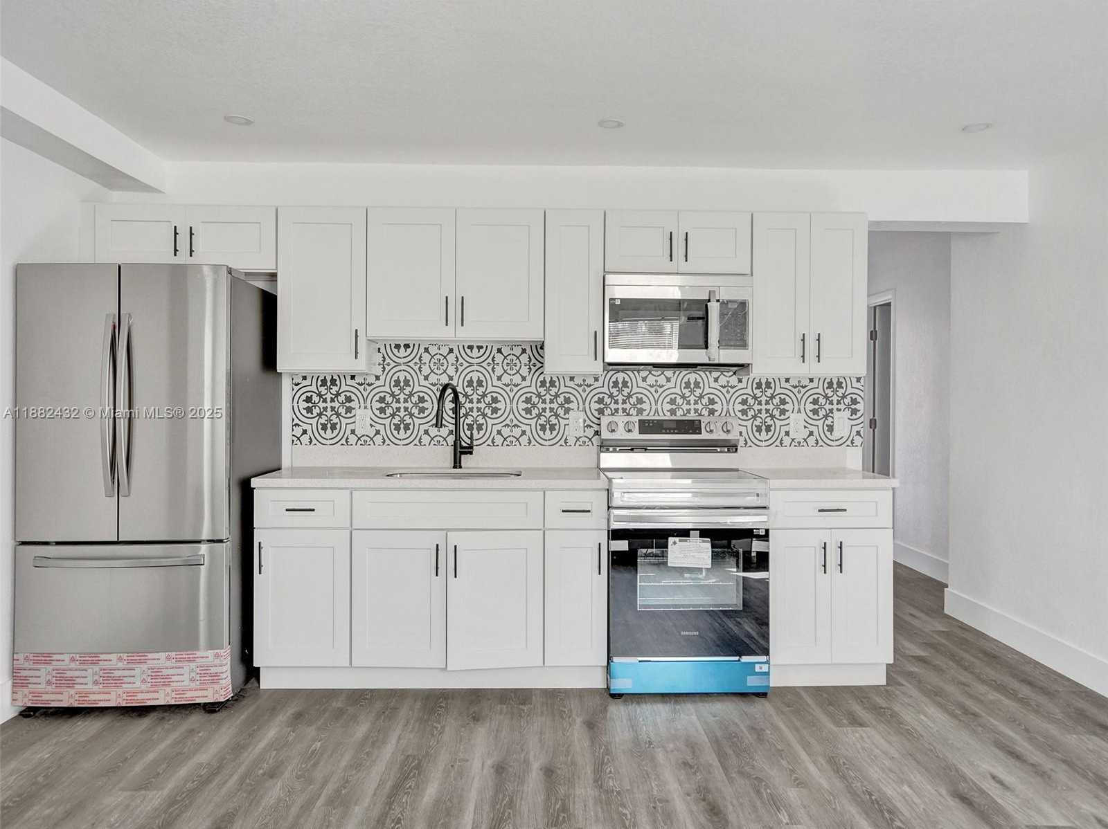 Small Image of 6143 SOUTH WEST 40TH ST, Miramar Number 7