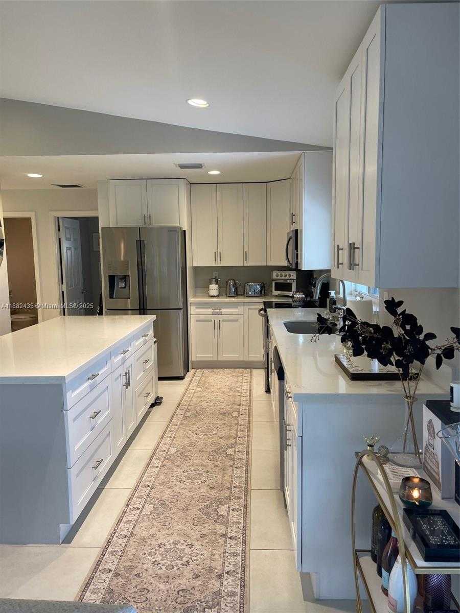 Small Image of 20605 SOUTH WEST 319TH ST, Homestead Number 15