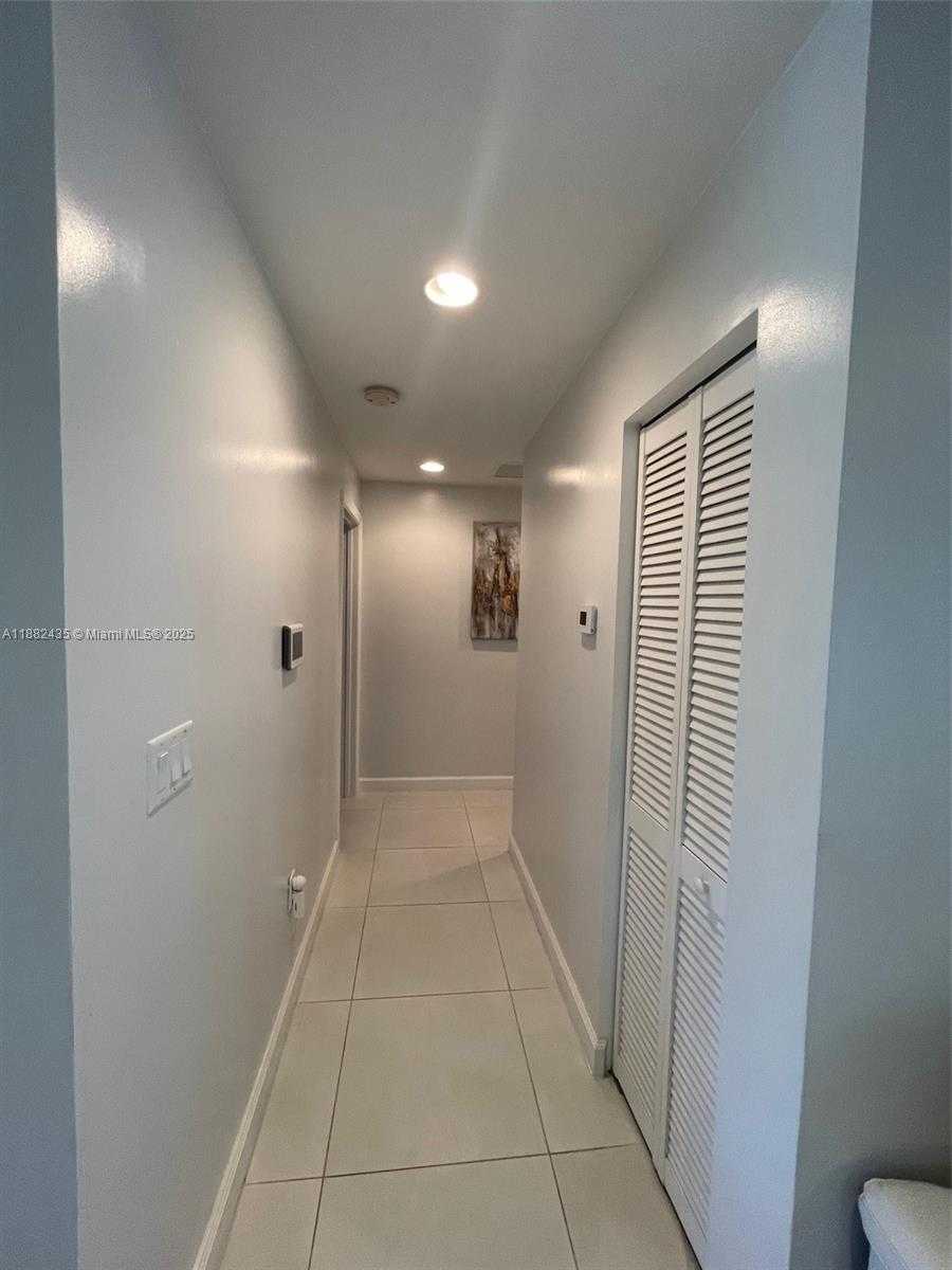 Small Image of 20605 SOUTH WEST 319TH ST, Homestead Number 20
