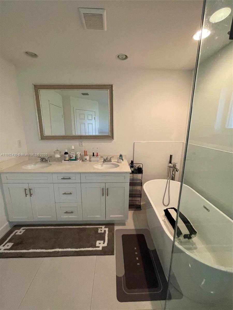 Small Image of 20605 SOUTH WEST 319TH ST, Homestead Number 28