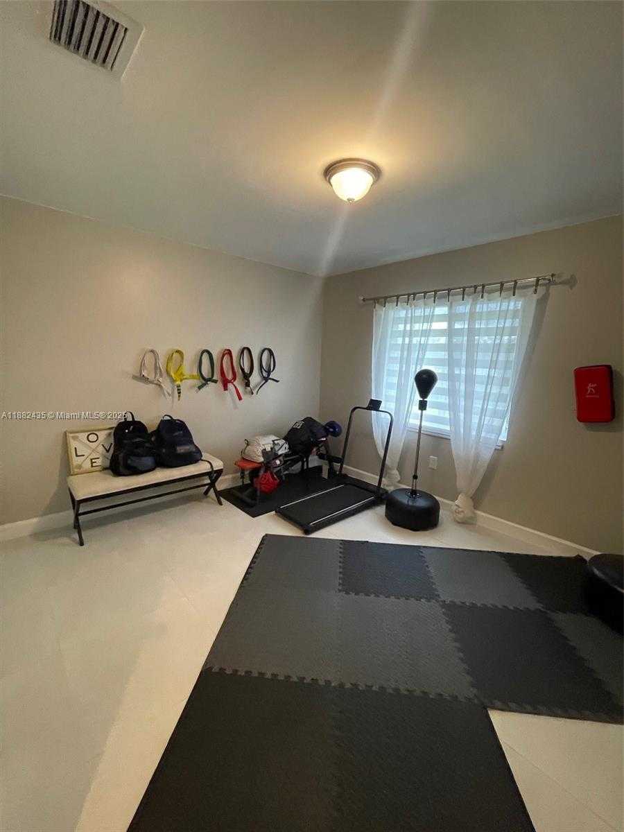 Small Image of 20605 SOUTH WEST 319TH ST, Homestead Number 43