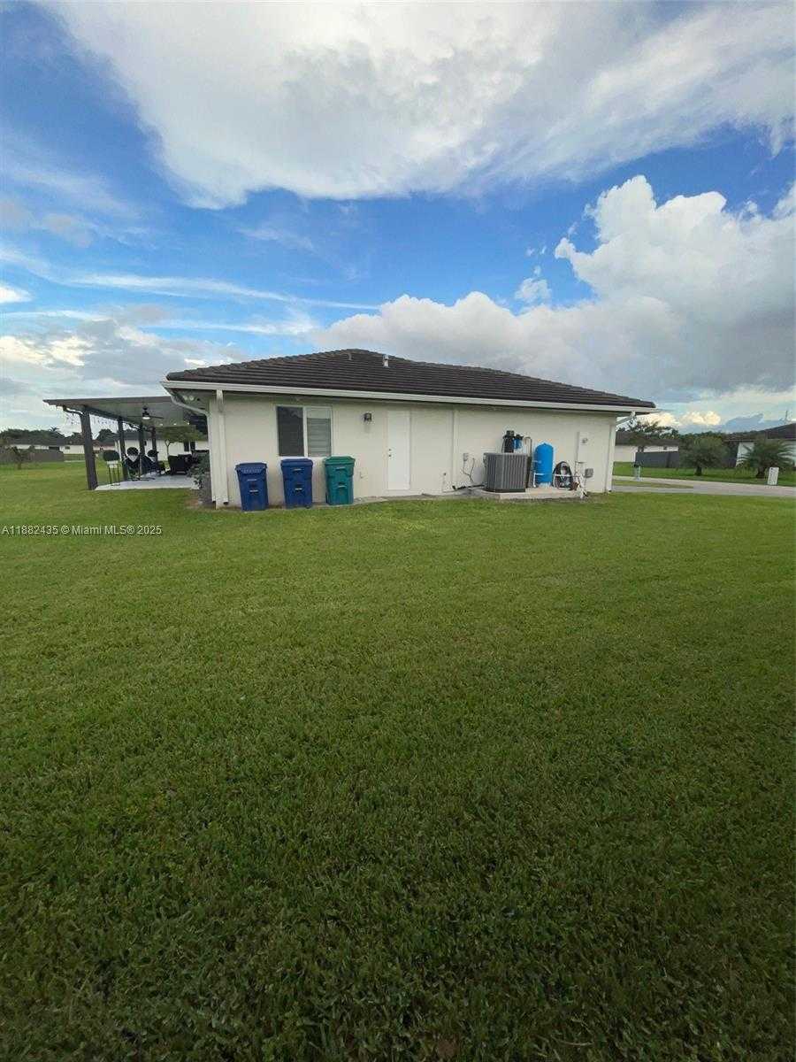 Small Image of 20605 SOUTH WEST 319TH ST, Homestead Number 47