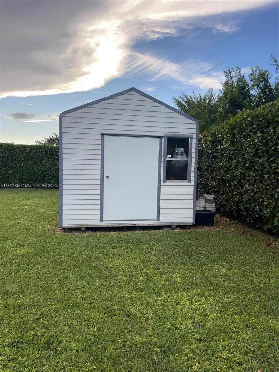 Small Image of 20605 SOUTH WEST 319TH ST, Homestead Number 49