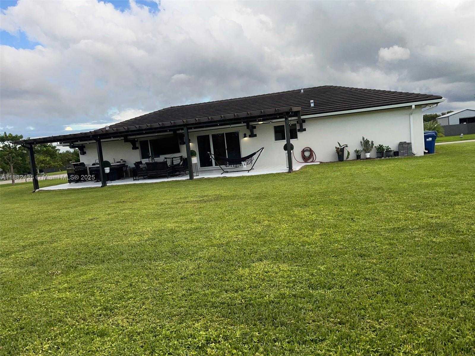 Small Image of 20605 SOUTH WEST 319TH ST, Homestead Number 52