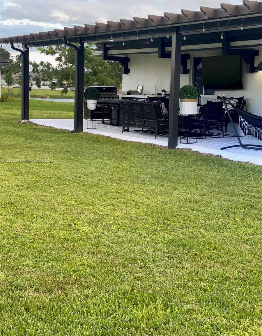 Small Image of 20605 SOUTH WEST 319TH ST, Homestead Number 54