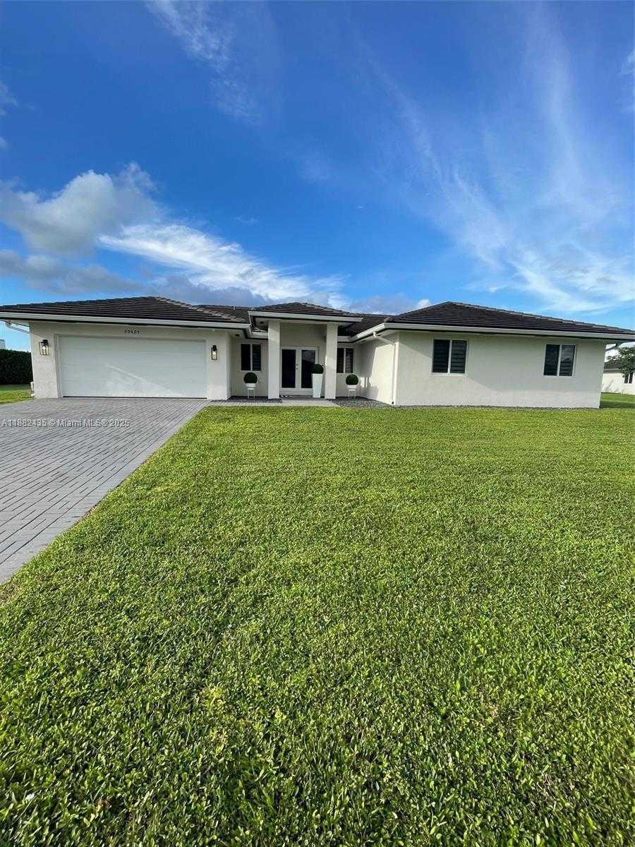Small Image of 20605 SOUTH WEST 319TH ST, Homestead Number 6