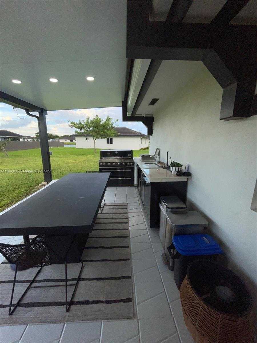Small Image of 20605 SOUTH WEST 319TH ST, Homestead Number 61