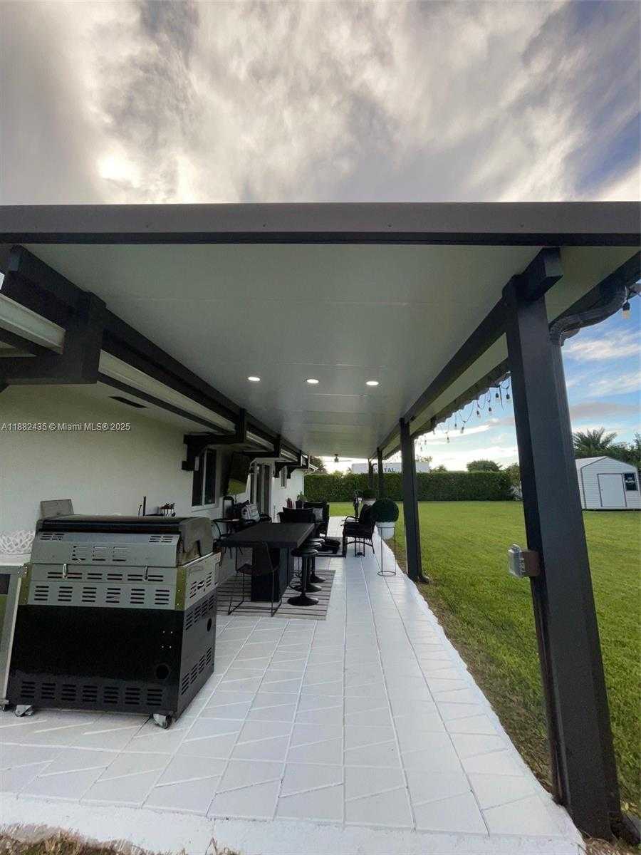 Small Image of 20605 SOUTH WEST 319TH ST, Homestead Number 62