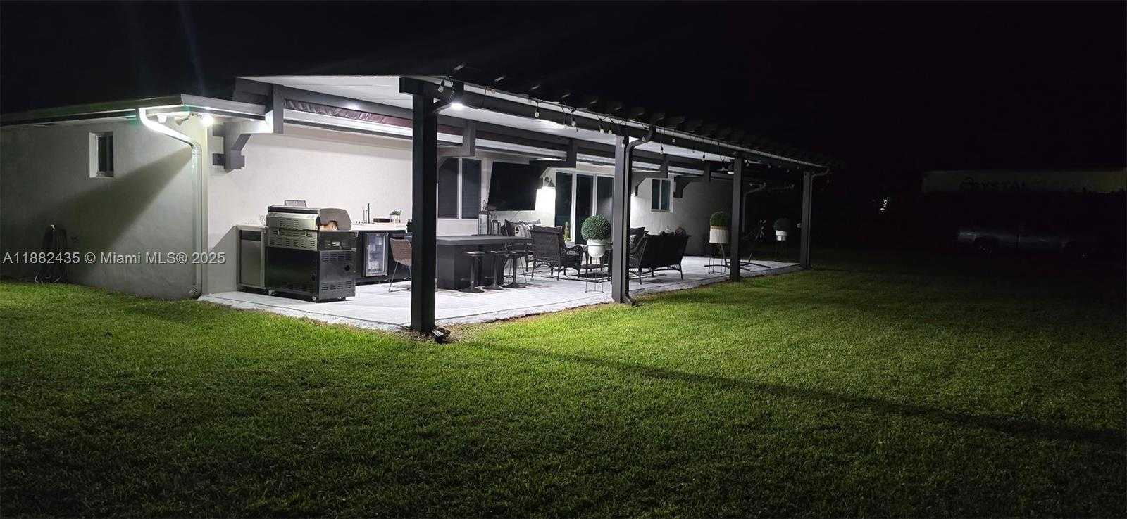 Small Image of 20605 SOUTH WEST 319TH ST, Homestead Number 64