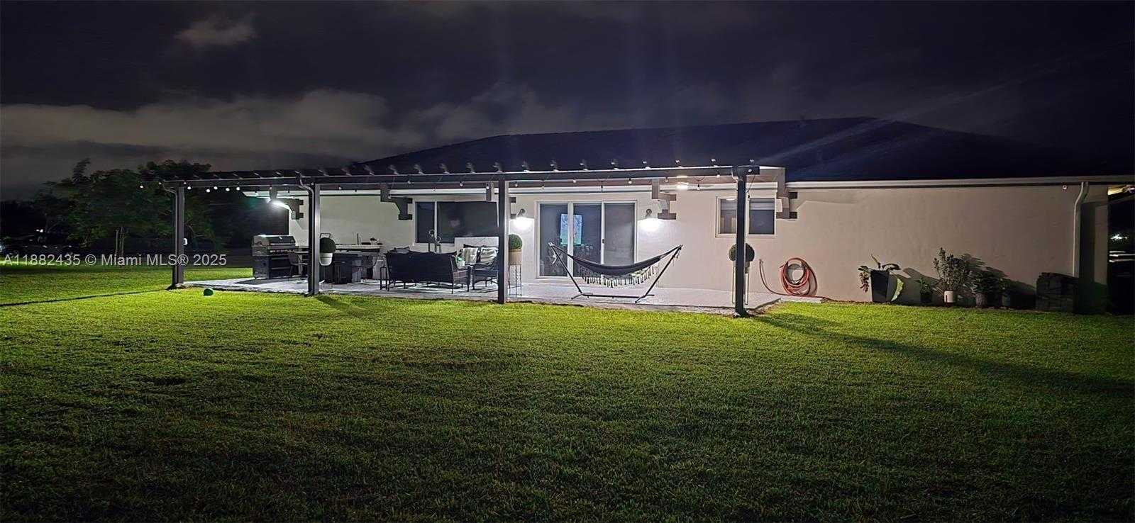 Small Image of 20605 SOUTH WEST 319TH ST, Homestead Number 65