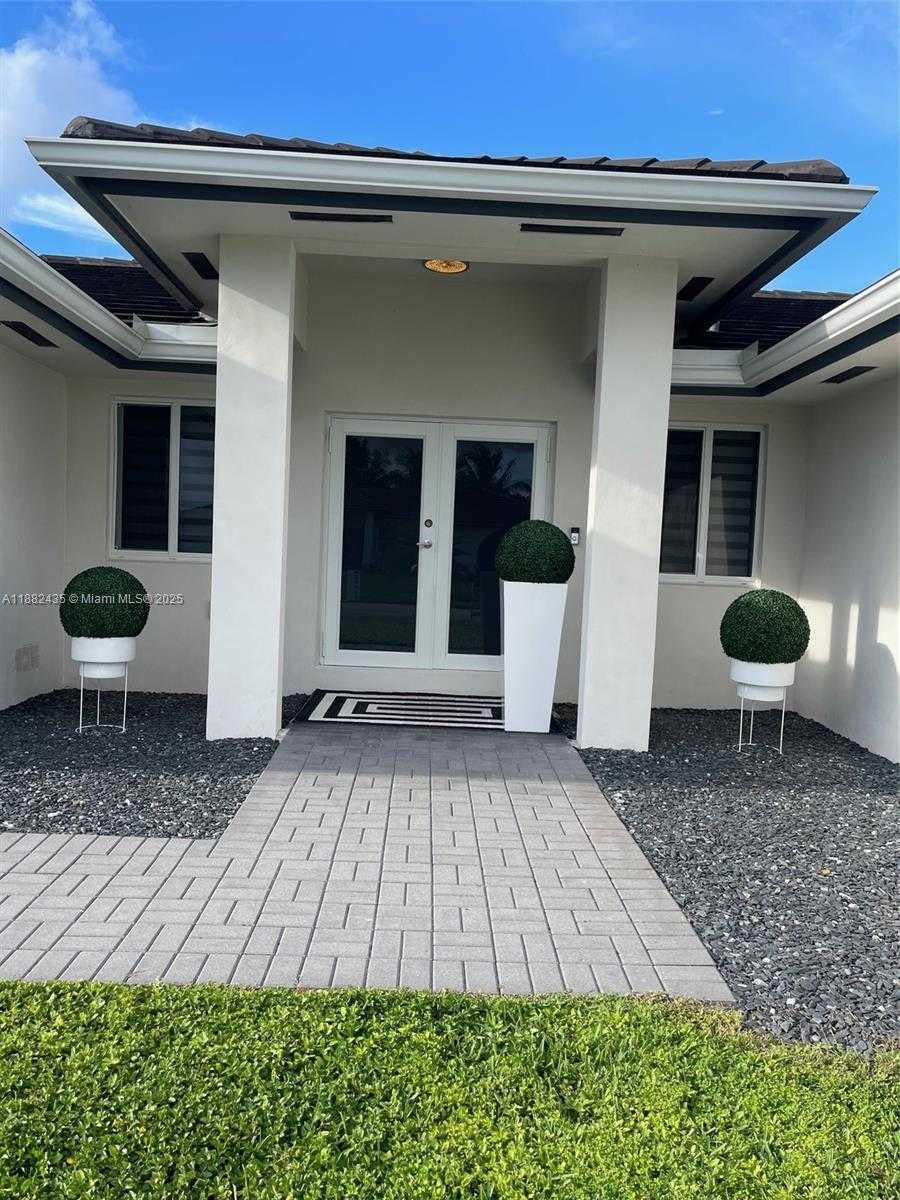 Small Image of 20605 SOUTH WEST 319TH ST, Homestead Number 7