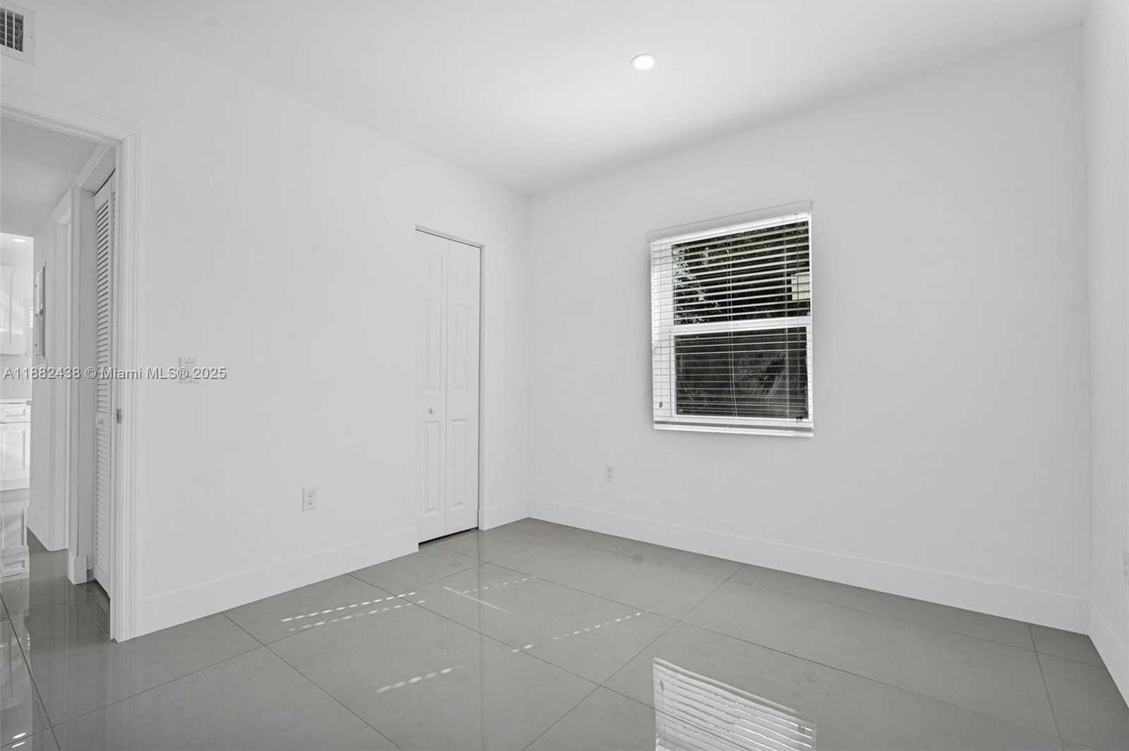 Small Image of 15955 NORTH WEST 21ST AVE, Miami Gardens Number 19