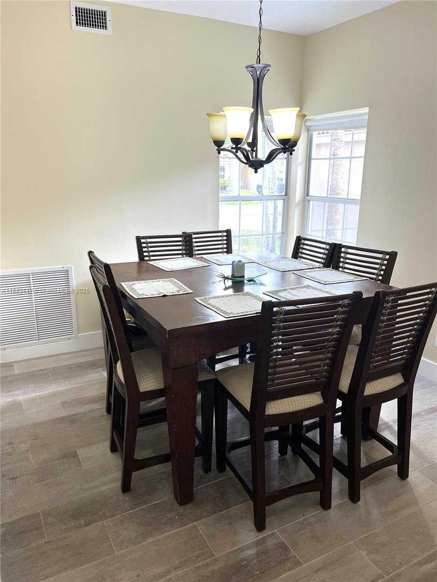 Small Image of 17731 SOUTH WEST 23RD ST, Miramar Number 28