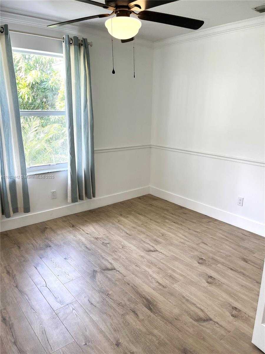 Small Image of 17731 SOUTH WEST 23RD ST, Miramar Number 34