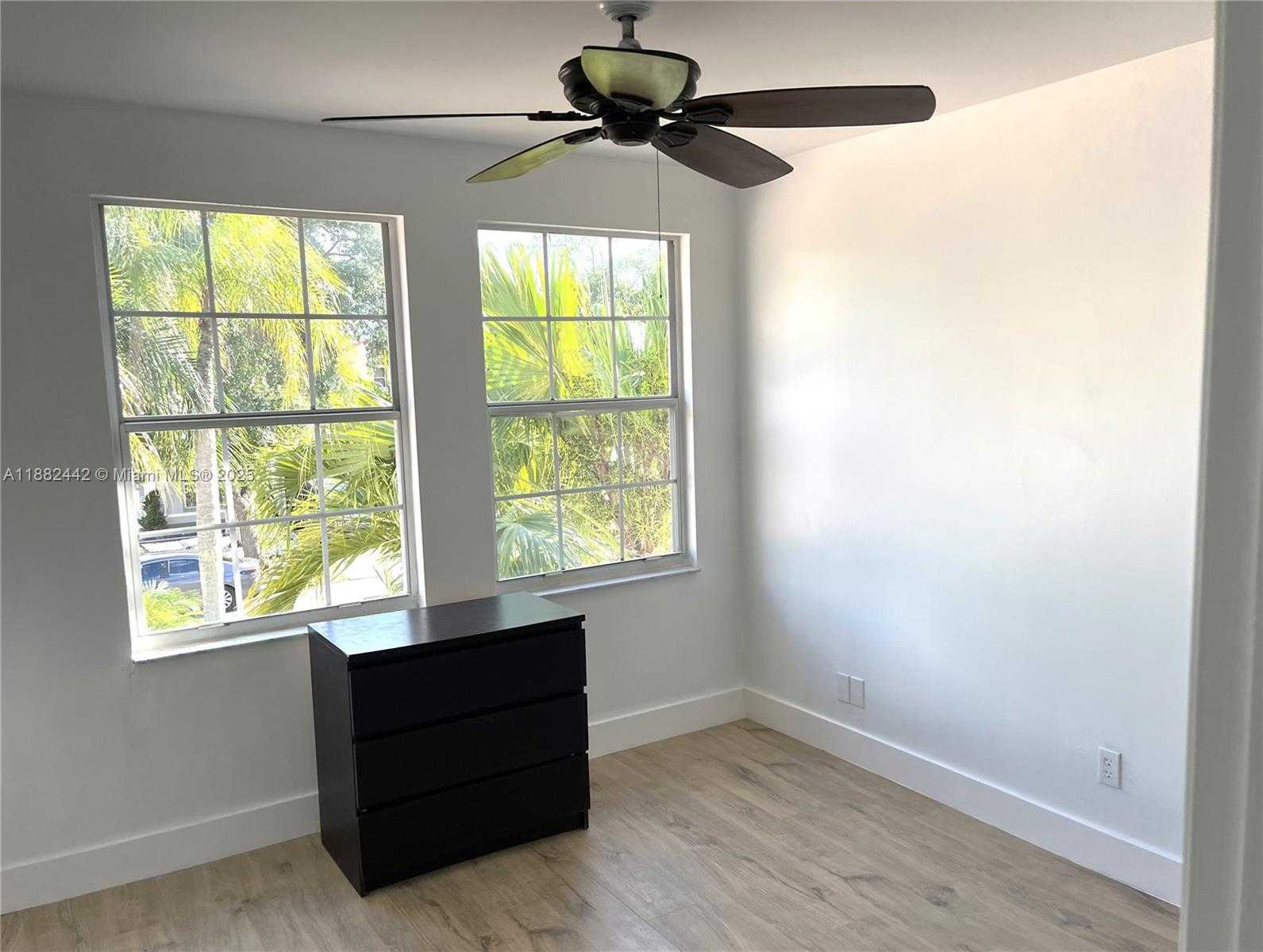 Small Image of 17731 SOUTH WEST 23RD ST, Miramar Number 37