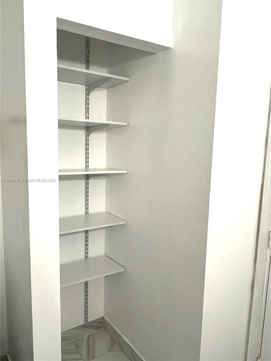 Small Image of 17731 SOUTH WEST 23RD ST, Miramar Number 43
