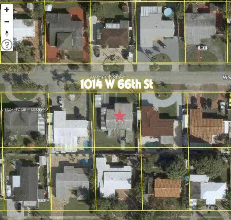 Small Image of 1014 WEST 66TH ST, Hialeah Number 2