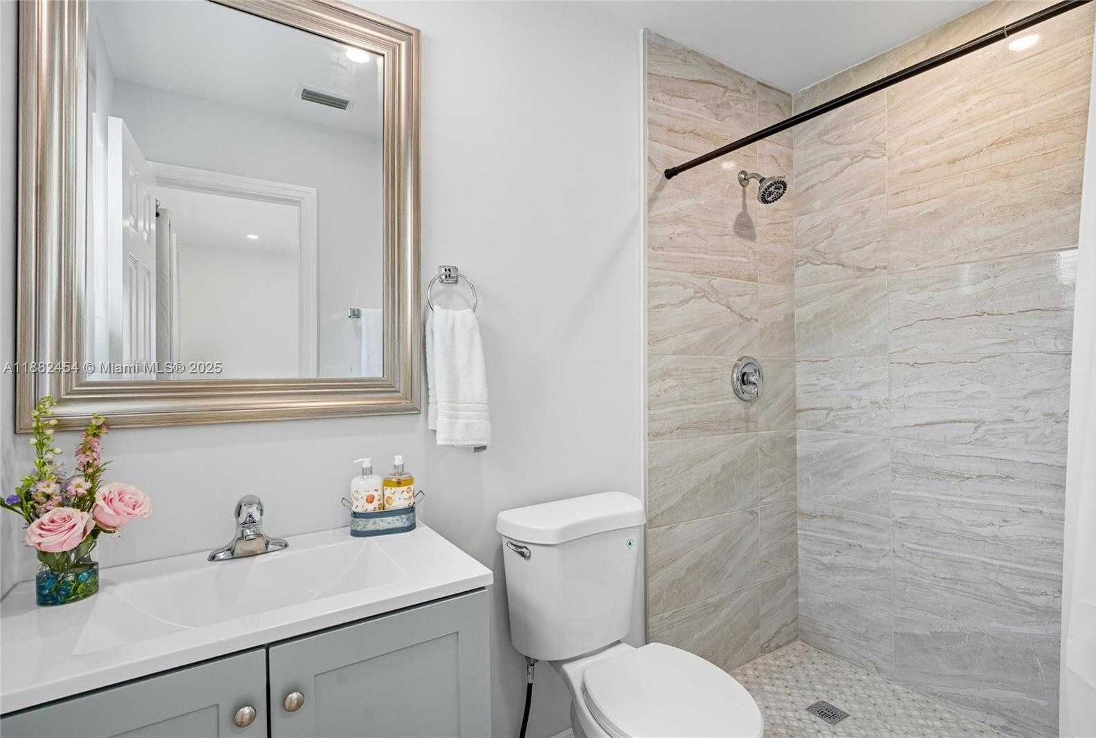 Small Image of 3024 NORTH 73RD TER, Hollywood Number 17