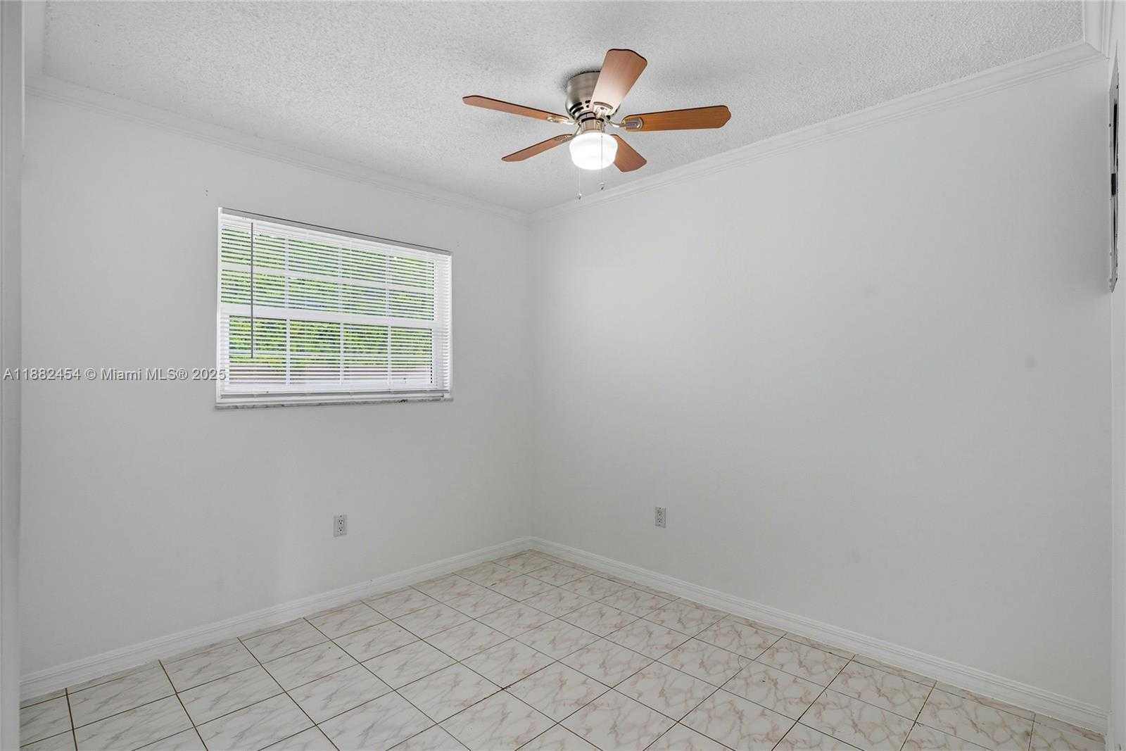 Small Image of 3024 NORTH 73RD TER, Hollywood Number 28