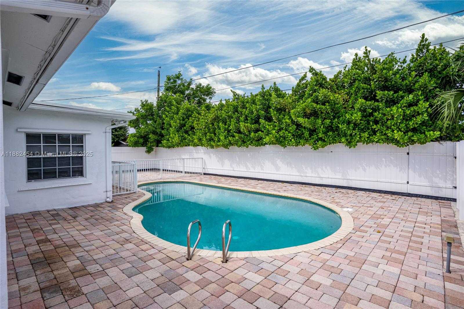 Small Image of 3024 NORTH 73RD TER, Hollywood Number 3