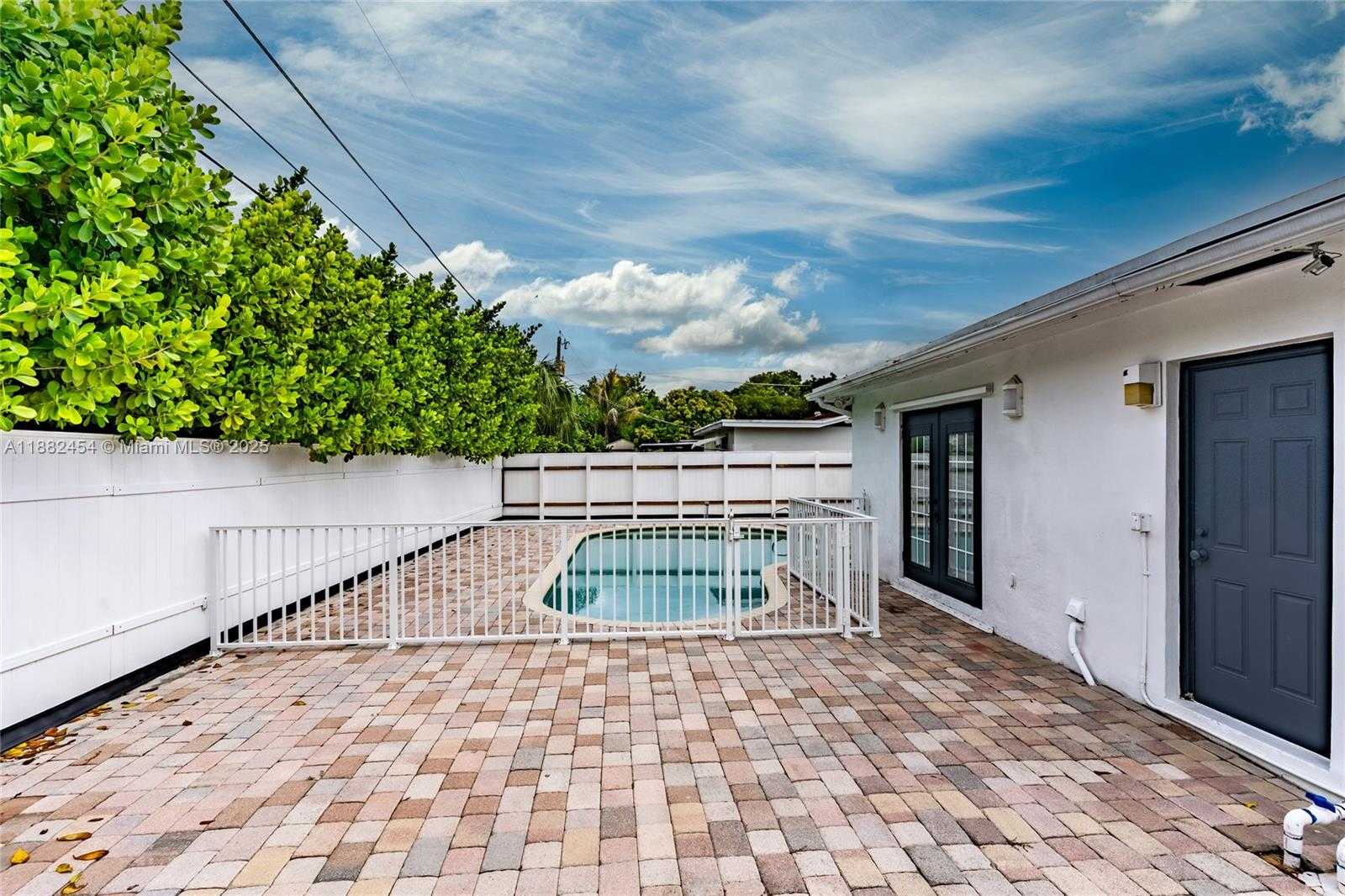 Small Image of 3024 NORTH 73RD TER, Hollywood Number 35