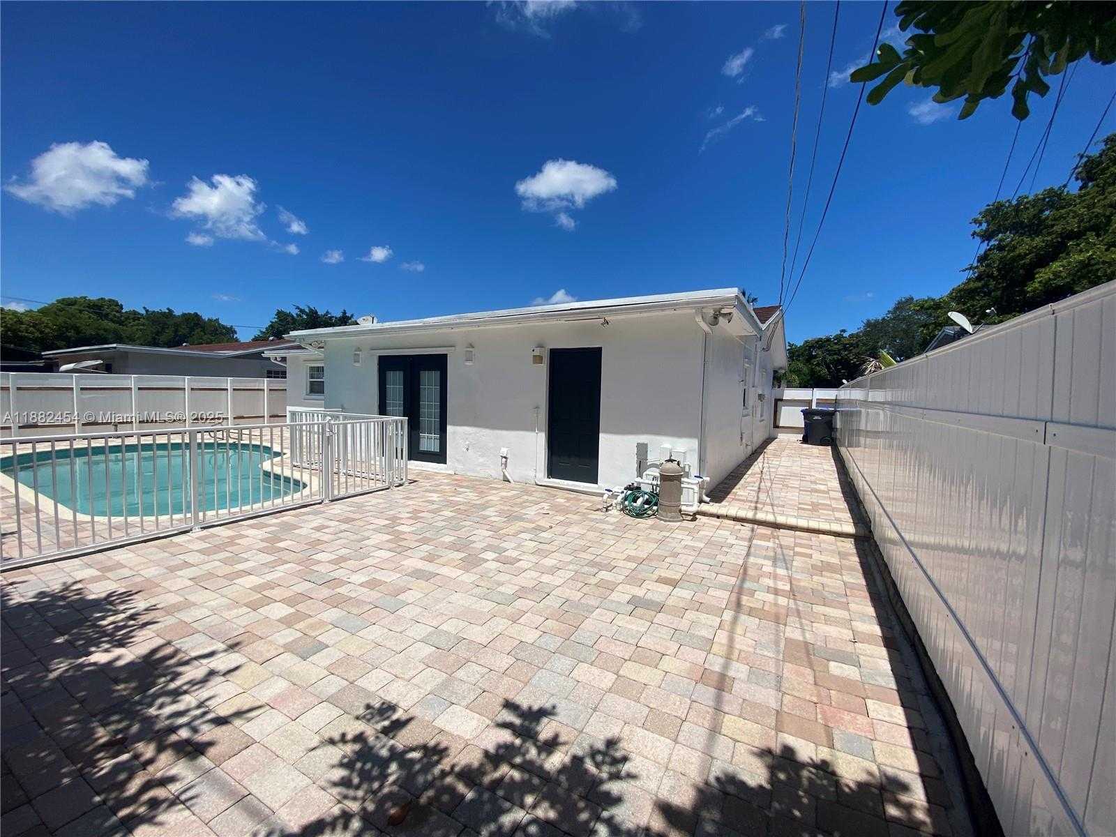 Small Image of 3024 NORTH 73RD TER, Hollywood Number 42