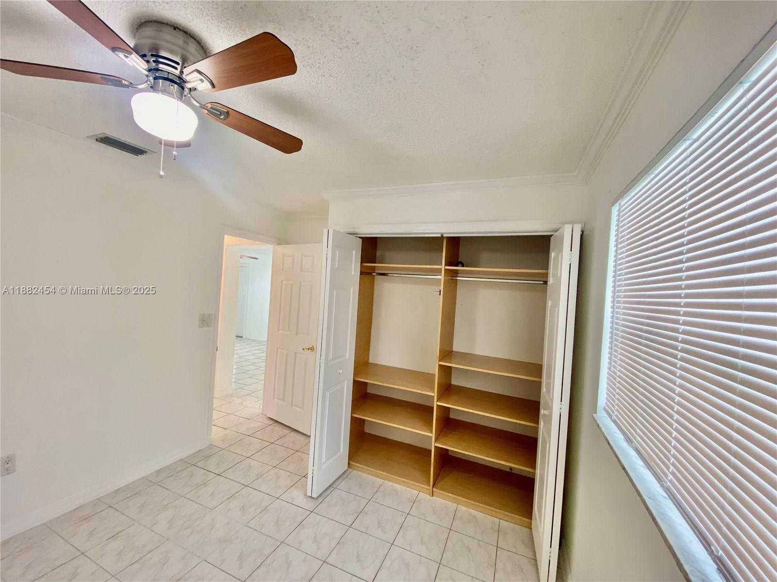 Small Image of 3024 NORTH 73RD TER, Hollywood Number 46