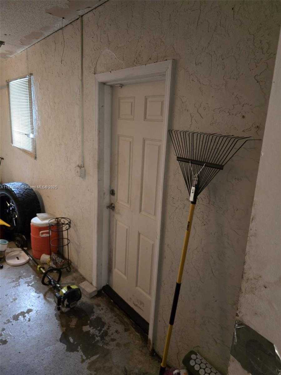 Small Image of 8102 SOUTH WEST 20TH ST, North Lauderdale Number 29