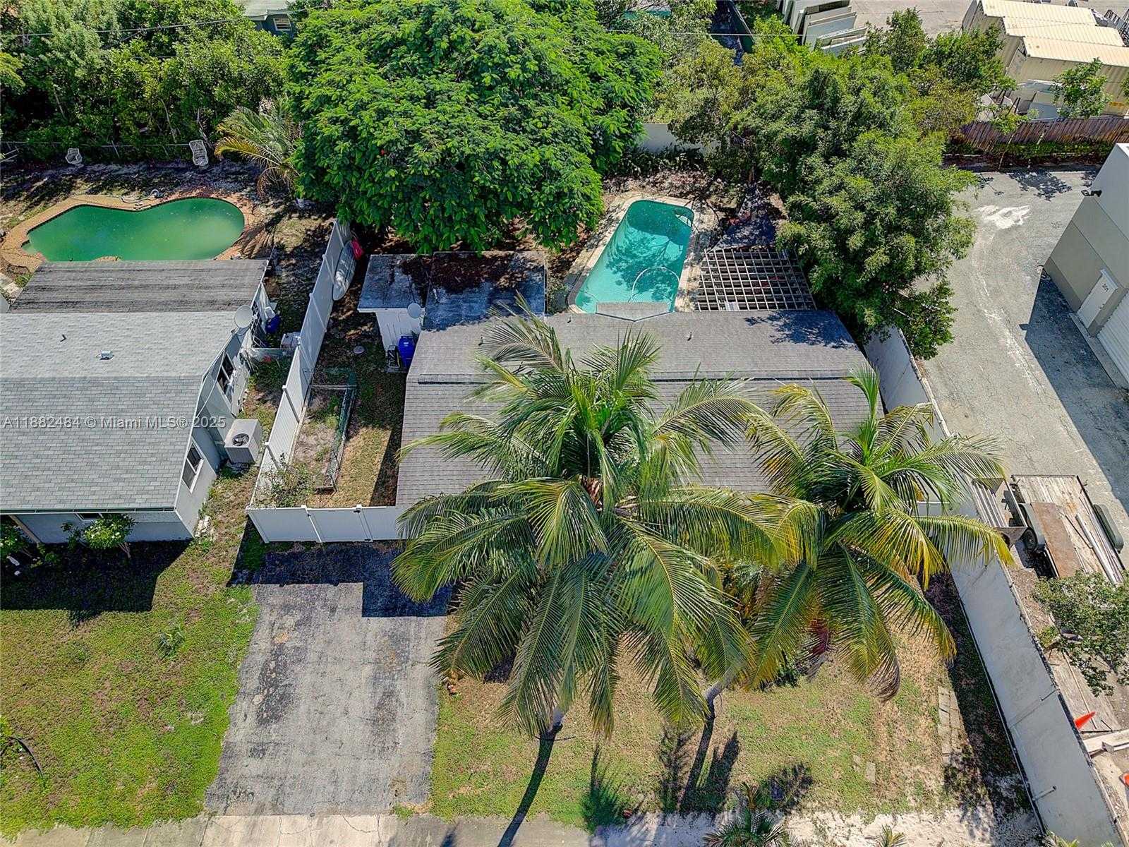 Small Image of 1620 NORTH WEST 2ND AVE, Pompano Beach Number 31