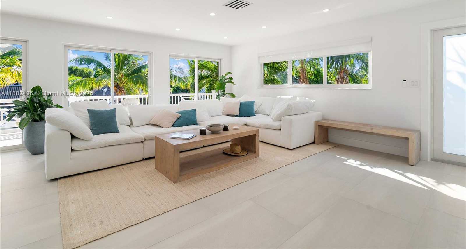 Small Image of 240 MOHAWK ST, Islamorada Number 13