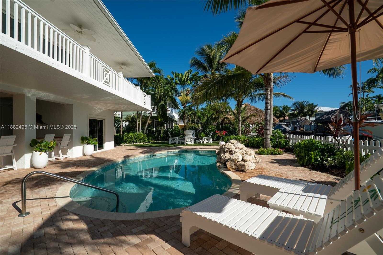 Small Image of 240 MOHAWK ST, Islamorada Number 41