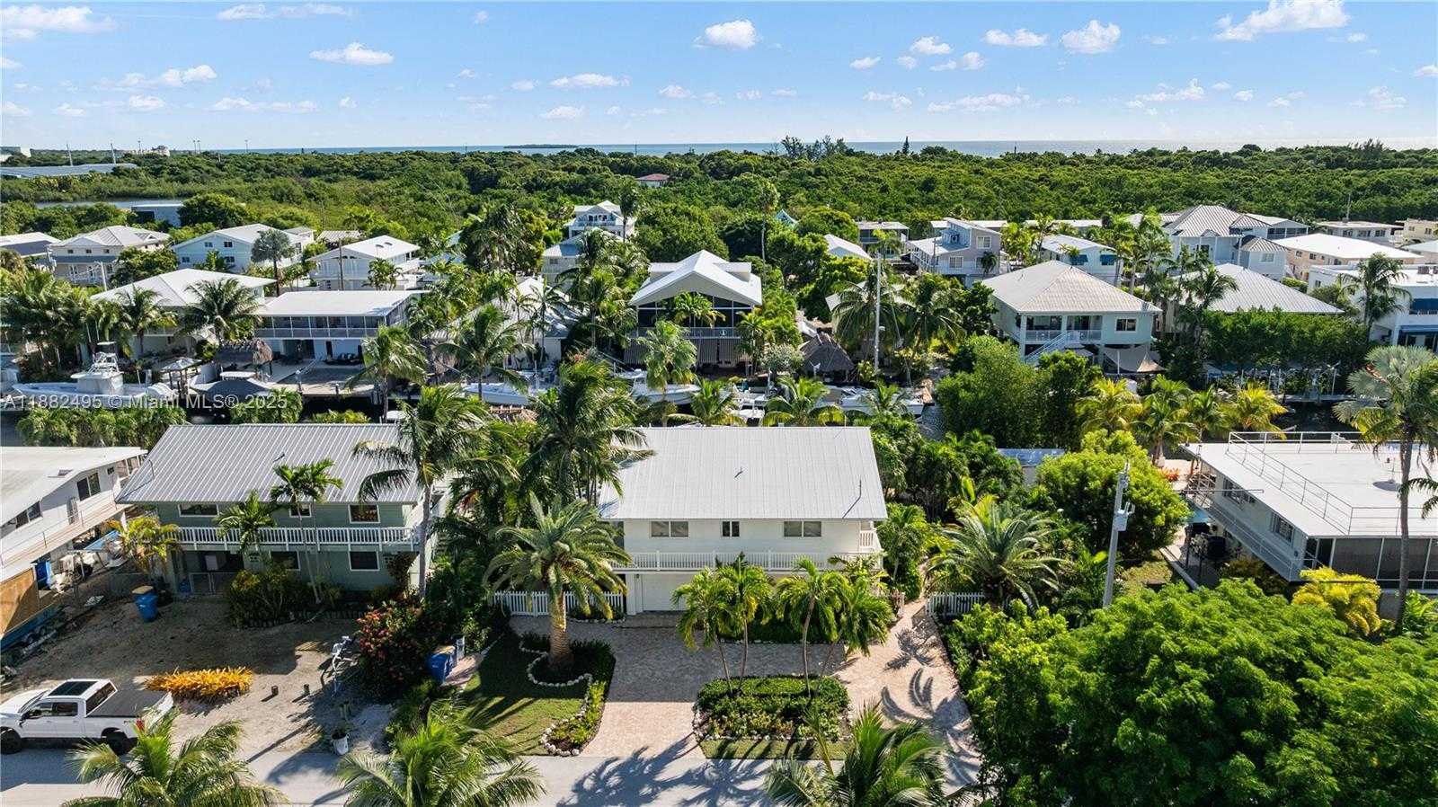 Small Image of 240 MOHAWK ST, Islamorada Number 42