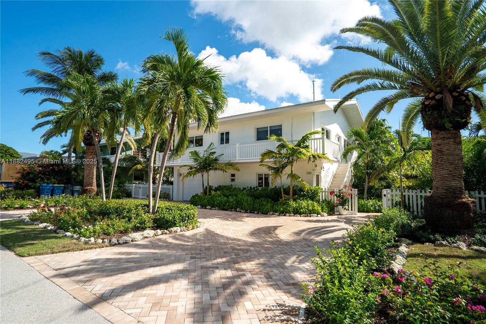 Small Image of 240 MOHAWK ST, Islamorada Number 50